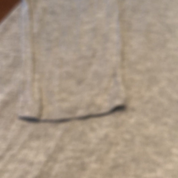 Grey flowy three quarter length top - Picture 3 of 4